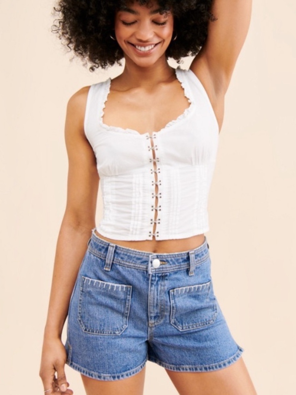 ANTHRO SEVENTY + MOCHI Mabel Retro Embroidered Patch Pocket Summer Denim Shorts